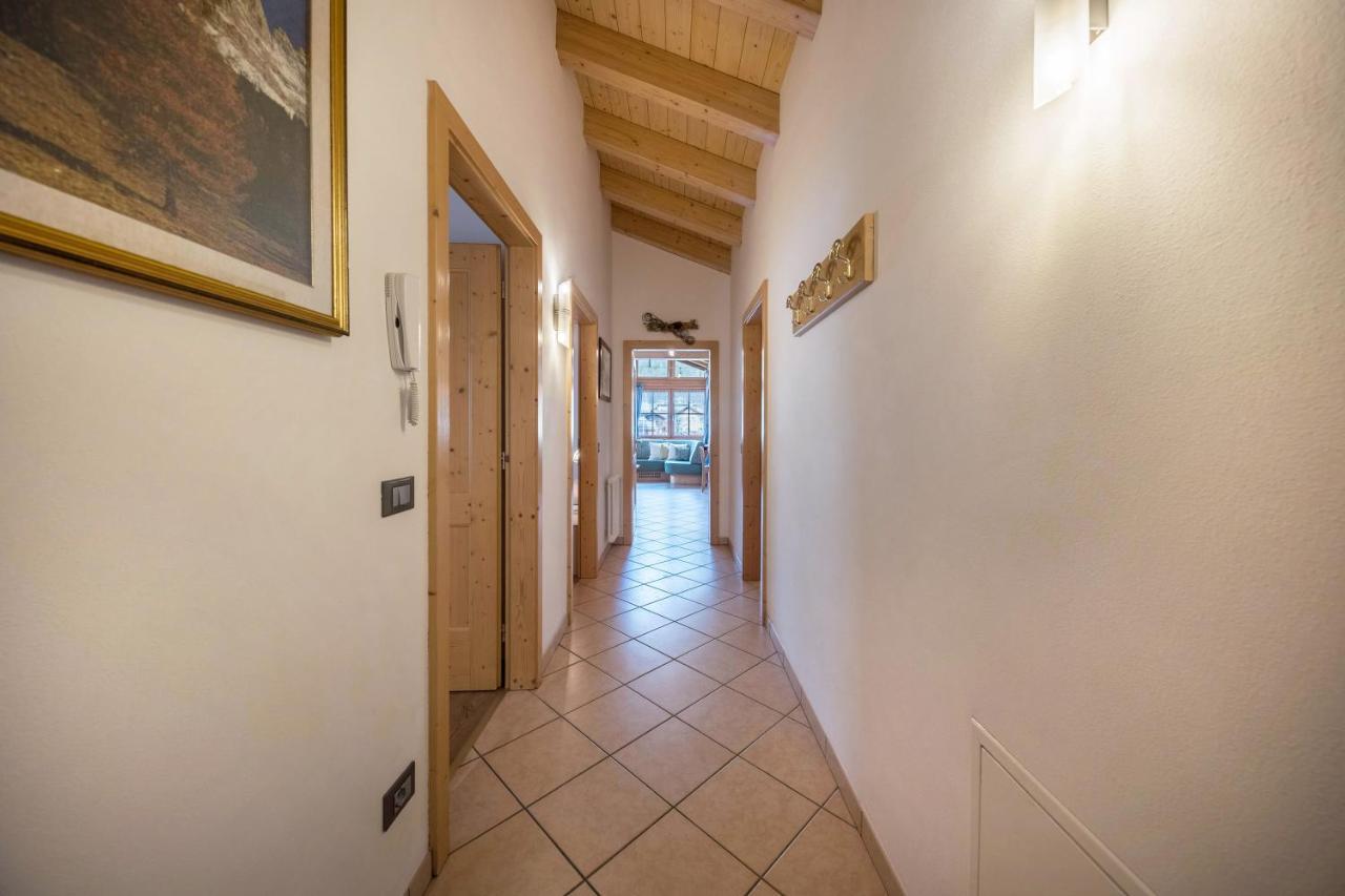 Cesa Zapin 1 Apartment Canazei Luaran gambar